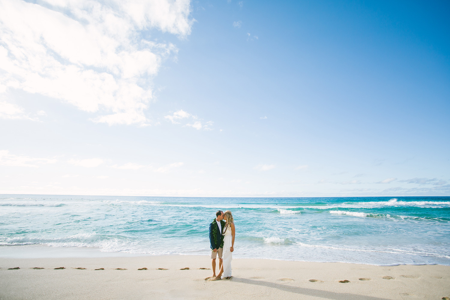 beach wedding oahu