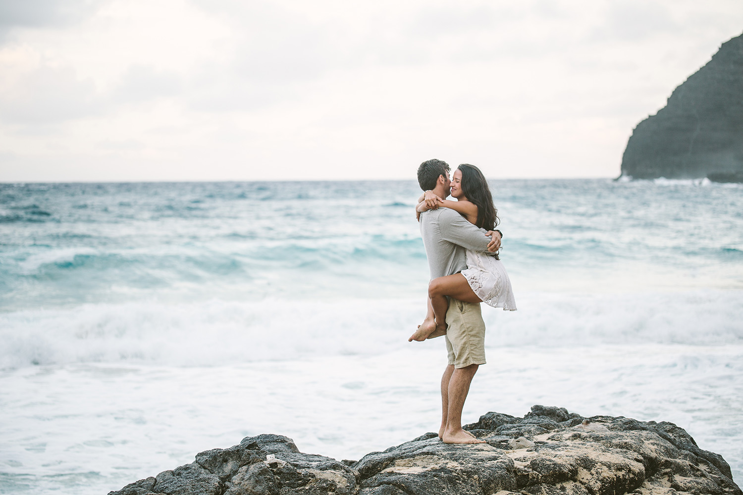 engagement photography in hawaii